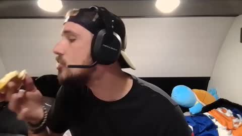 Snapshot of dadgoeswild chatting on 30, 12, 2024 DadGoesWild online show from 30, 12, 2024