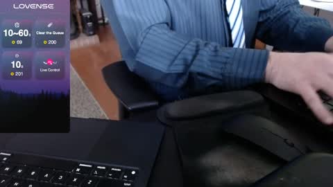 Snapshot of dadssecret69 chatting on 6, 4, 2026 DadsSecret online show from 6, 4, 2026