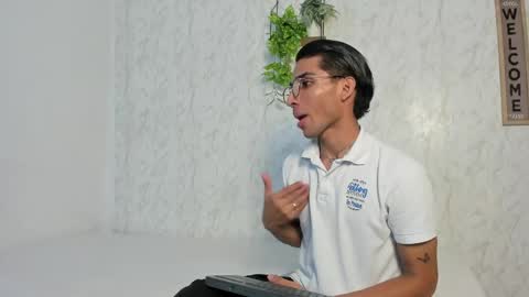 Snapshot of dady_show69 chatting on 22, 5, 2026 ALLAN online show from 22, 5, 2026