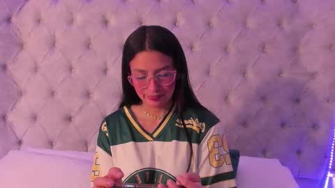 Snapshot of dafne_bss chatting on 21, 3, 2026 dafne_bss online show from 21, 3, 2026