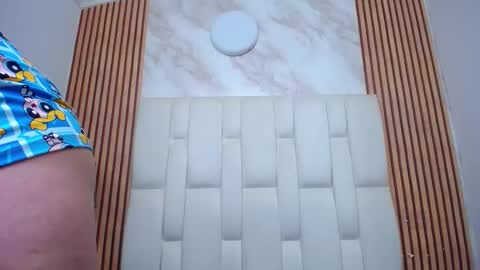 Dafne Castro online show from 8, 10, 2025