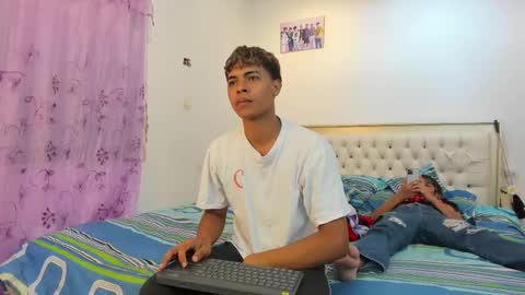 Snapshot of dafnezahiraa_ chatting on 5, 3, 2025 dafnezahiraa  online show from 5, 3, 2025