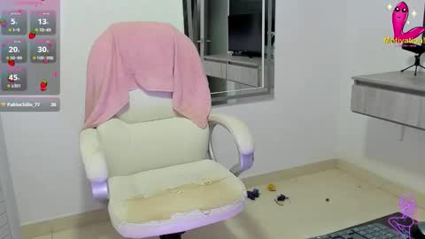 Dahian  online show from 6, 11, 2025