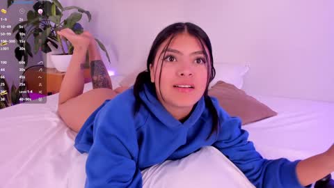 Snapshot of dahiana_cute_ chatting on 18, 12, 2024 Dahiana online show from 18, 12, 2024