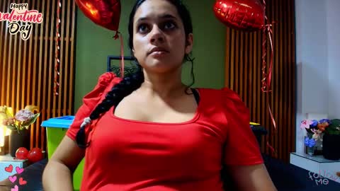  Dahiana  online show from 14, 2, 2025