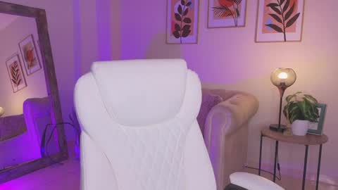 Snapshot of dahiana_walcott chatting on 18, 5, 2026 Dahiann Walcott online show from 18, 5, 2026