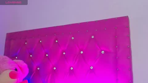    online show from 29, 12, 2024