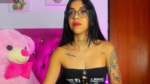    online show from 19, 9, 2025