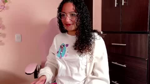 Snapshot of dahliabrowniee chatting on 6, 4, 2026 Dahli online show from 6, 4, 2026