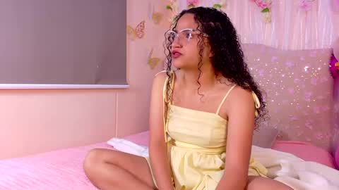 Snapshot of dahliabrowniee chatting on 16, 4, 2026 Dahli online show from 16, 4, 2026