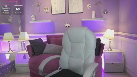 Snapshot of dahliagraey chatting on 27, 10, 2025 Dahlia Grey online show from 27, 10, 2025