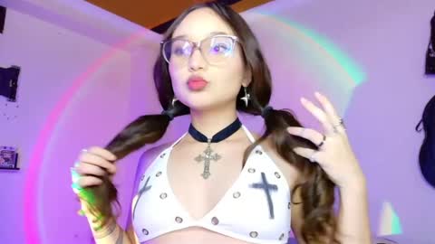 Snapshot of daihanae_ chatting on 26, 9, 2025 Natalia online show from 26, 9, 2025