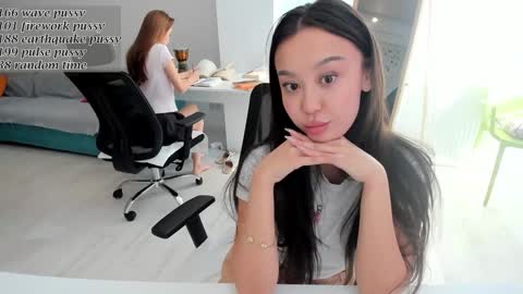 Snapshot of daily_love chatting on 6, 11, 2025 daily_love online show from 6, 11, 2025