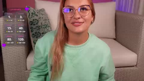 Snapshot of dailyn__1 chatting on 17, 12, 2025 Dailyn online show from 17, 12, 2025