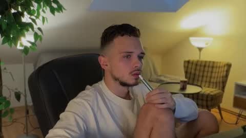 Snapshot of daimon_hall chatting on 9, 11, 2025 Daimon online show from 9, 11, 2025