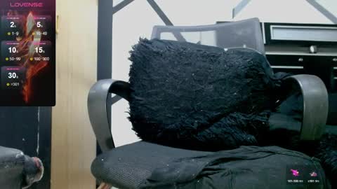 Snapshot of daimon_rock01 chatting on 10, 4, 2026 felipe online show from 10, 4, 2026