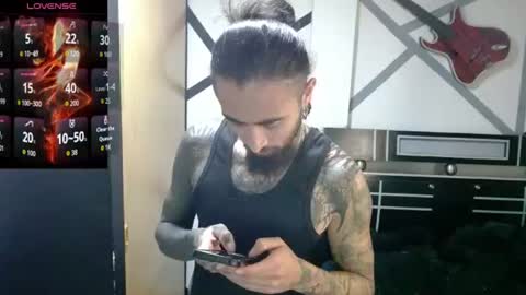Snapshot of daimon_rock01 chatting on 7, 7, 2026 felipe online show from 7, 7, 2026