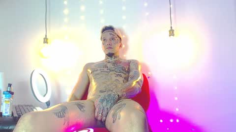 Daimond hope666 online show from 1, 2, 2025