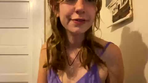 Snapshot of daisybaby699 chatting on 20, 6, 2026 DaisyB3 online show from 20, 6, 2026