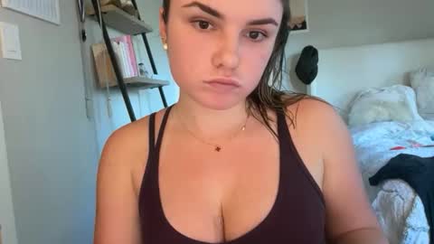 daisydivine42840 online show from 18, 1, 2026