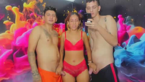 Snapshot of daisyhotgirl69 chatting on 15, 2, 2025 girl- paola online show from 15, 2, 2025