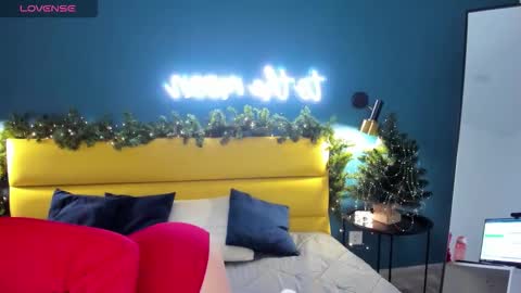 Snapshot of daisymellifluous chatting on 6, 1, 2026 daisymellifluous online show from 6, 1, 2026