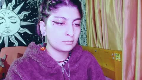    --  -- help me reach 100 hands up  online show from 25, 12, 2024