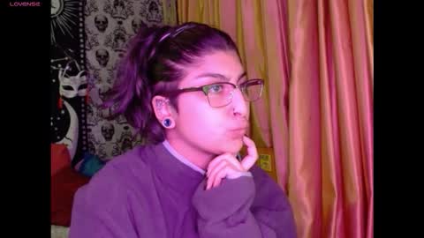    --  -- help me reach 100 hands up  online show from 21, 11, 2025