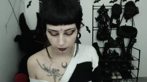Snapshot of dakota_krall_ chatting on 24, 4, 2026 dakota online show from 24, 4, 2026