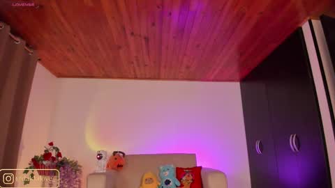 Snapshot of dakota_lovee chatting on 8, 3, 2026 Dakota Follow my IG dakkilove online show from 8, 3, 2026