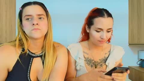 Snapshot of dakota_megan chatting on 21, 11, 2025 Dakota-Megan online show from 21, 11, 2025