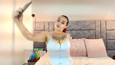 Snapshot of dakota_megan chatting on 25, 11, 2025 Dakota-Megan online show from 25, 11, 2025