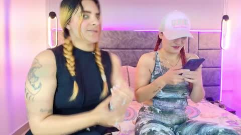 Snapshot of dakota_megan chatting on 28, 11, 2025 Dakota-Megan online show from 28, 11, 2025