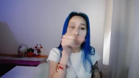 Snapshot of dakota_senju chatting on 18, 11, 2025 Maca online show from 18, 11, 2025