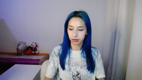 Snapshot of dakota_senju chatting on 19, 11, 2025 Maca online show from 19, 11, 2025