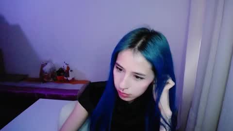 Snapshot of dakota_senju chatting on 4, 12, 2025 Maca online show from 4, 12, 2025