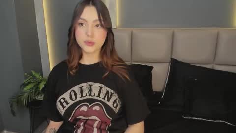 Snapshot of dakotarussell_ chatting on 14, 12, 2025 Dakota online show from 14, 12, 2025