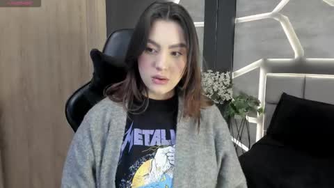 Snapshot of dakotarussell_ chatting on 6, 1, 2026 Dakota online show from 6, 1, 2026