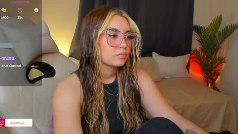 Snapshot of dakottaa__ chatting on 31, 5, 2026 dakottaa__ online show from 31, 5, 2026