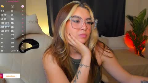 Snapshot of dakottaa__ chatting on 5, 6, 2026 dakottaa__ online show from 5, 6, 2026