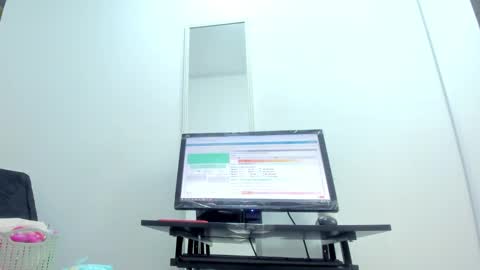 Snapshot of dalia_2 chatting on 19, 2, 2025 Ren online show from 19, 2, 2025