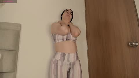 Snapshot of dalia_hart chatting on 14, 3, 2026 Dalia Hart online show from 14, 3, 2026