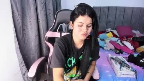 Snapshot of daliaapril22 chatting on 20, 7, 2026 Dalia April online show from 20, 7, 2026