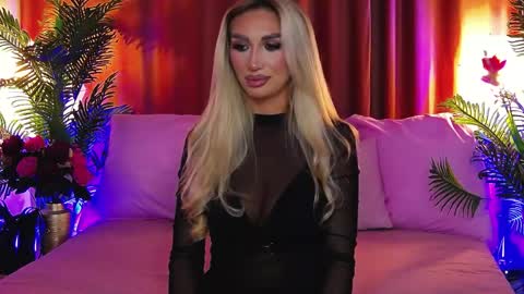 DalidaSelena online show from 18, 5, 2026