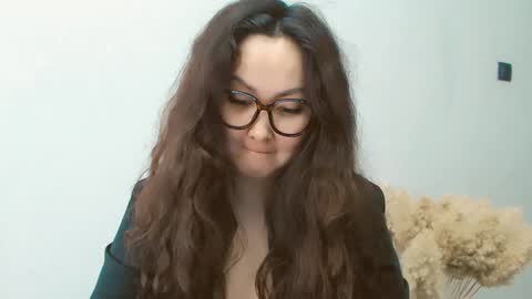 Snapshot of dalidayes chatting on 2, 12, 2024 Dali online show from 2, 12, 2024