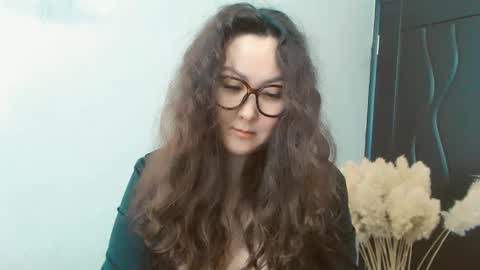 Snapshot of dalidayes chatting on 22, 12, 2024 Dali online show from 22, 12, 2024