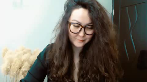 Snapshot of dalidayes chatting on 29, 12, 2024 Dali online show from 29, 12, 2024