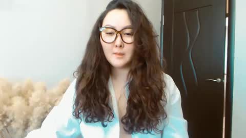 Snapshot of dalidayes chatting on 14, 1, 2025 Dali online show from 14, 1, 2025