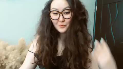 Snapshot of dalidayes chatting on 17, 1, 2025 Dali online show from 17, 1, 2025