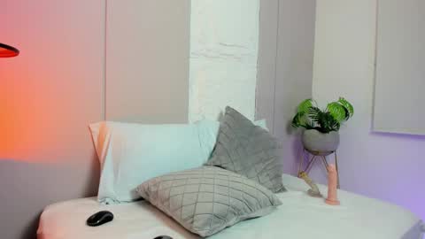 D A L I L A online show from 25, 2, 2026